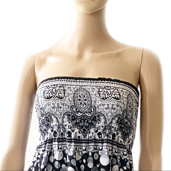 Milano Black Printed Halter Maxi Dress Size M - Picture 2 of 8